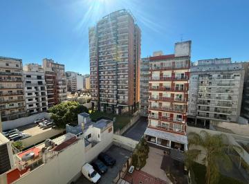 Departamento · 38m² · 2 Ambientes · Excelente Ambiente y Medio Muy Luminoso Al Contrafrente.