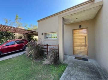 Casa · 85m² · 3 Ambientes · 3 Cocheras · Casa en Venta en Barrio Cerrado Maschwitz Village con Pileta