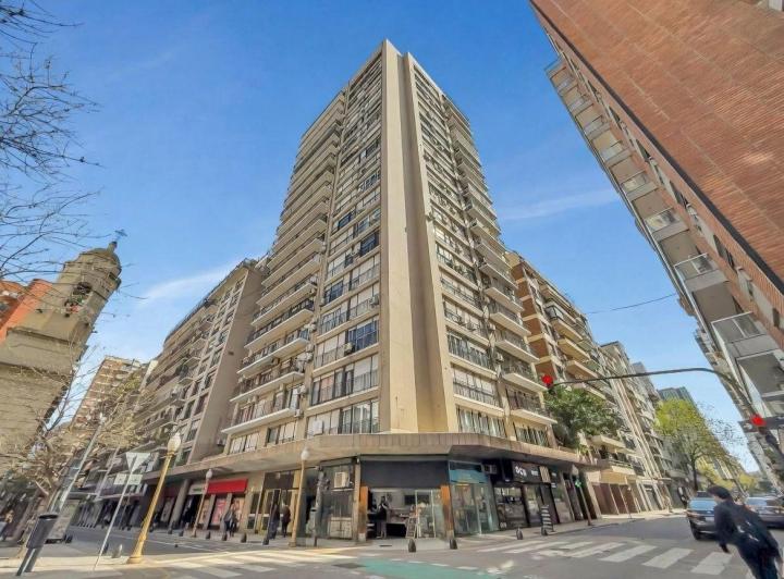 Departamento · 210m² · 7 Ambientes · 1 Cochera