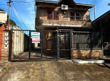 Casa · 180m² · 3 Ambientes · 1 Cochera · (A263) ¡Triplex con Cochera y Amplios Ambientes!