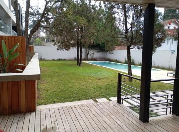 Departamento · 112m² · 4 Ambientes · 2 Cocheras · Departamento de 4ambientes en Condominio Cerrado con Amenitis en Una de Las Zonas Mas Buscadas de