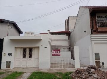 Casa de 3 ambientes, Quilmes · Casa 3 Ambientes Sobre Quilmes Oeste
