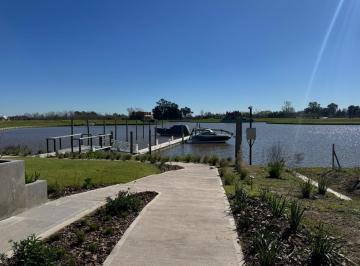 Terreno · 761m² · Lote Salida Al Rio Gran Frente en Bahía Villanueva Excelente Orientación Financiacion Hasta 50%