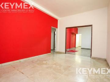 Casa · 180m² · 6 Ambientes · 4 Cocheras · Casa en Ventas Dos Plantas con Galpón Multiuso – Lote Propio de 10,39 X 26,84 m