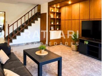 Casa de 4 ambientes, La Matanza · Venta - Amplio Dúplex 4 Ambientes - Ramos Mejía