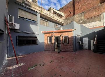 PH · 224m² · 3 Ambientes · Venta - PH 2 Dorm. - Centro