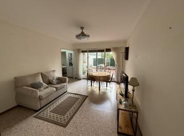 Departamento · 64m² · 3 Ambientes · Departamento 3 Amb. con Patio - Lavadero