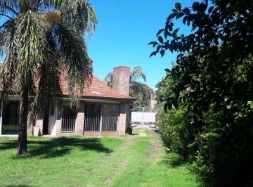 Casa de 1 ambiente, Córdoba · Villa Belgrano. Alquilo Casa de 3 Dorm., 3 Baños, Amplio Patio con Quincho y Pileta.