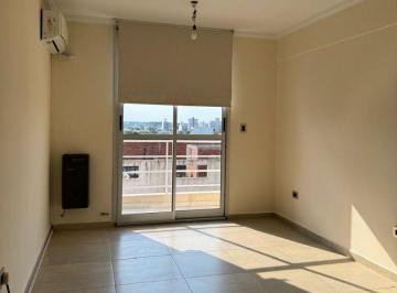 Departamento de 3 ambientes, La Plata · Departamento de 60 m² con 2 Dorm. en Alquiler en La Plata + Cochera