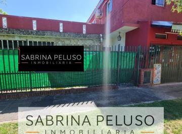 Casa · 450m² · 6 Ambientes · Casa en Venta Ituzaingo Parque Leloir