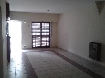 Departamento de 5 ambientes, Neuquén · Se Alquila Triplex 4 Dorm. - Neuquen