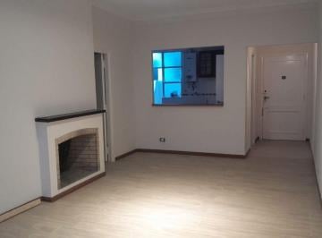 Departamento de 4 ambientes, Belgrano · Excelente 4 Ambientes a Nuevo - 1° Piso por Escalera - Bajas Expensas - Visitelo!