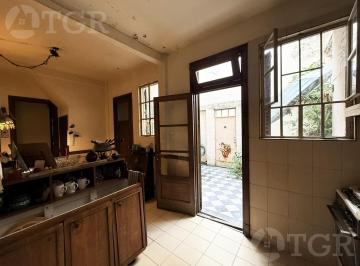 PH · 230m² · 3 Ambientes · PH en Caballito