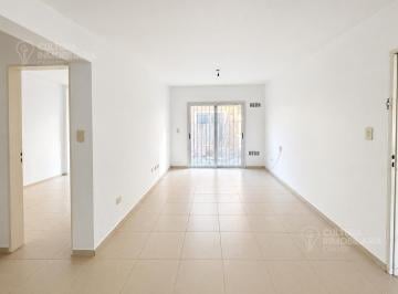 Departamento · 38m² · 2 Ambientes · Venta Departamento en Moron Dos Ambientes con Patio