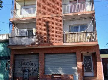 Departamento de 3 ambientes, Lanús · Depto 3 Amb a Media Cuadra de Marco Avellaneda