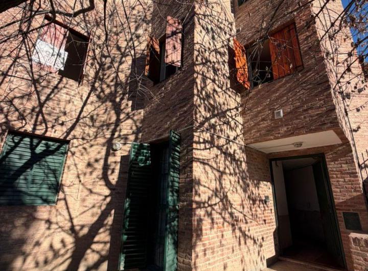 Departamento en alquiler en Villa Adela · 2 ambientes