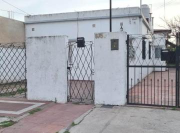 PH · 42m² · 2 Ambientes · PH en Bernal Oeste