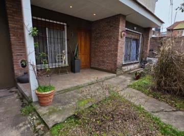 Casa · 110m² · 4 Ambientes · 4 Cocheras · Venta Casa 4 Ambientes, Jose Mármol