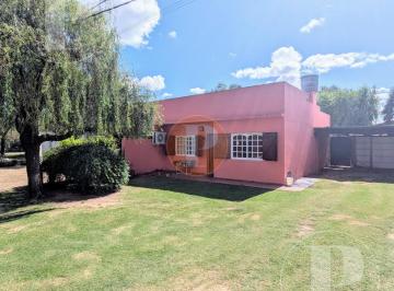 Casa · 360m² · 3 Ambientes · 1 Cochera · Casa en Venta Saladillo