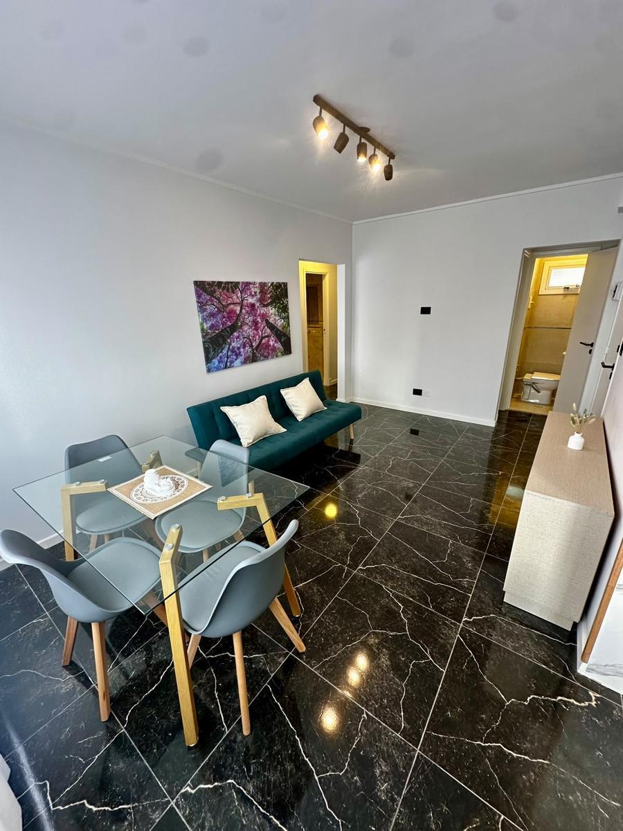 Departamento 3 ambientes con dependencia en venta