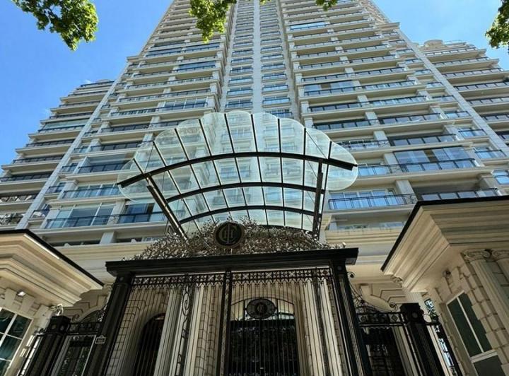 Departamento · 290m² · 5 Ambientes · 2 Cocheras