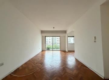 Departamento · 75m² · 3 Ambientes · Semipiso de 3 Ambientes Al Contrafrente con Balcón Corrido.