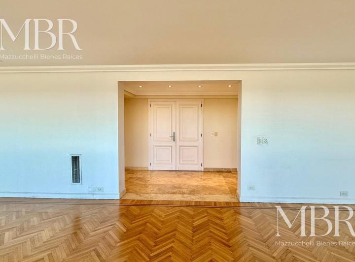 Departamento · 320m² · 5 Ambientes · 2 Cocheras