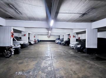 Garage , Almagro · Cómoda Cochera en Venta