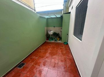 Departamento · 40m² · 2 Ambientes · Alquiler Depto 2 Ambientes con Patio