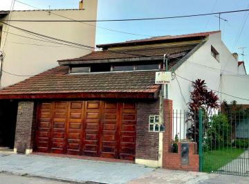 PH · 250m² · 5 Ambientes · 2 Cocheras · Chalet en PH Estilo Español 5 Amb. en Piñeyro