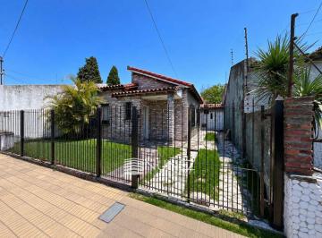 ANC-ANC-1753_2 · Venta Casa 3 Ambientes en Bernal, Quilmes