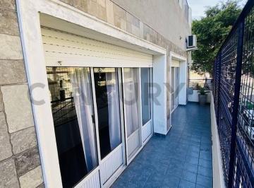 PH · 123m² · 4 Ambientes · Espectacular PH 4 Amb con Terraza Propia (76 M²) y Parrilla - Sin Expensas - Flores Norte, Caba