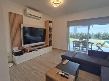 Casa · 145m² · 4 Ambientes · 3 Cocheras · Vta Casa 4 Ambientes en Santa Isabel 2