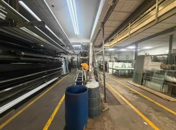 Bodega-Galpón · 900m² · 1 Ambiente · Alq Galpon de 900 m² Totales en Munro