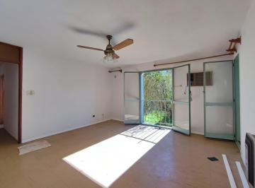 Departamento · 78m² · 5 Ambientes · Departamento Tres Dorm. / Gutierrez 2300