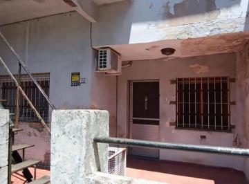 Casa · 214m² · 6 Ambientes · 2 Cocheras · Oportunidad Casa a Reciclar en Boulogne