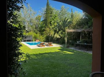 Casa · 250m² · 4 Ambientes · 2 Cocheras · Casa en Alq. Temporario en La Alameda, Nordelta, Tigre