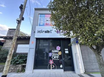 Local comercial · 80m² · Alquiler Local de Doble Altura en Guemes