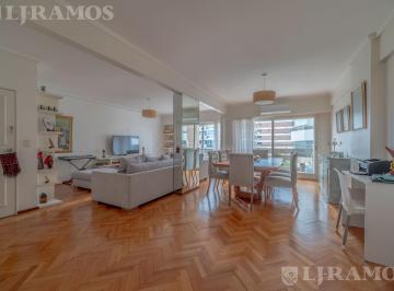 Departamento · 163m² · 4 Ambientes · 1 Cochera · Esplendido Semipiso de 3 Dorm. Reciclado con Balcon Terraza en La Lucila