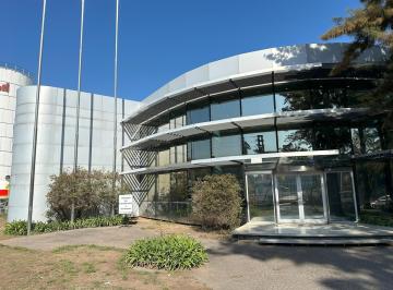 Oficina comercial · 1800m² · Oficina en El Triangulo