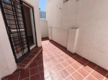 Departamento · 45m² · 2 Ambientes · Venta Departamento un Dormitorio Planta Baja Patio
