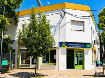 Local comercial de 3 ambientes, La Plata · 3 Locales Comerciales Mas Departamento en Planta Alta