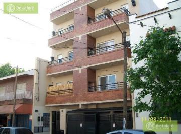 Departamento · 33m² · 2 Ambientes · 1 Cochera · Venta - Departamento de 2 Ambientes en Victoria, con Balcón y Parrilla y Cochera Descubierta