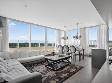 Departamento · 90m² · 5 Ambientes · 2 Cocheras · Penthouse Duplex en Venta de 3 Dorm. en El Edificio Yoo, Piso 23.