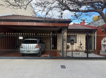 Casa · 179m² · 4 Ambientes · 1 Cochera · Pizarro 6900. Casa 4 Ambientes