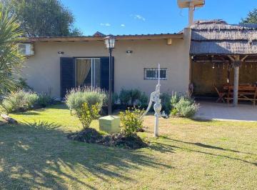 Quinta vacacional · 72m² · 2 Dormitorios · Venta Casa Quinta 3 Ambientes Gral Rodriguez