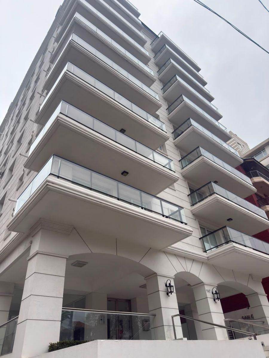 Departamento de 3 ambientes con vista al mar y cochera – Stella Maris