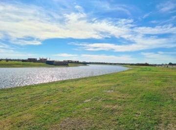 Terreno · 713m² · Terreno Lote en Venta en Silvestre, Nordelta, Tigre