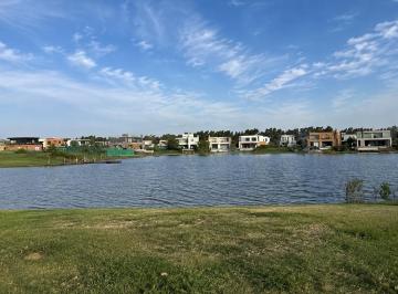 Terreno · 675m² · Venta Lote Al Agua - Barrio Carpinchos Nordelta