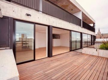Departamento · 150m² · 3 Ambientes · 1 Cochera · Departamento Dúplex en Venta en La Plata, G. B. a. Zona Sur, Argentina
